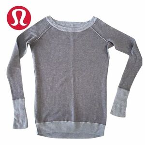 lululemon athletica Women's‎ Crew Neck Finger Hole Sweater
